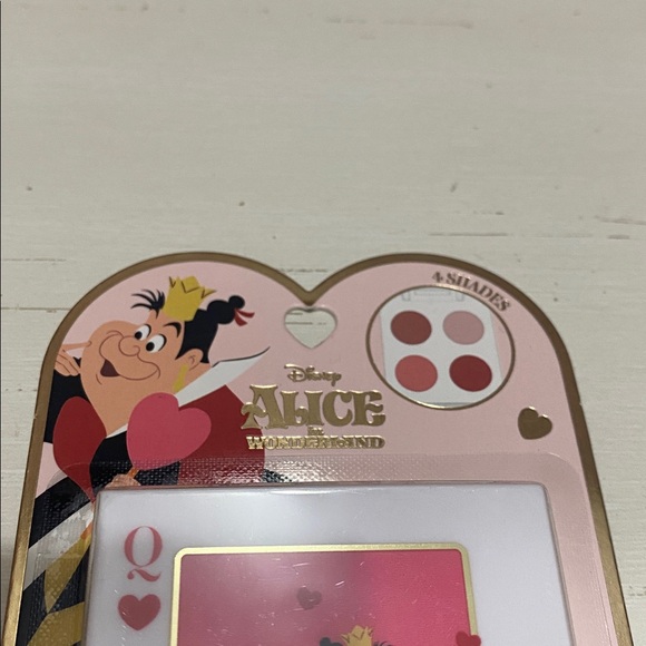 Alice in Wonderland Queen of Hearts Lipgloss Palette - 4 Shades - Picture 5 of 5